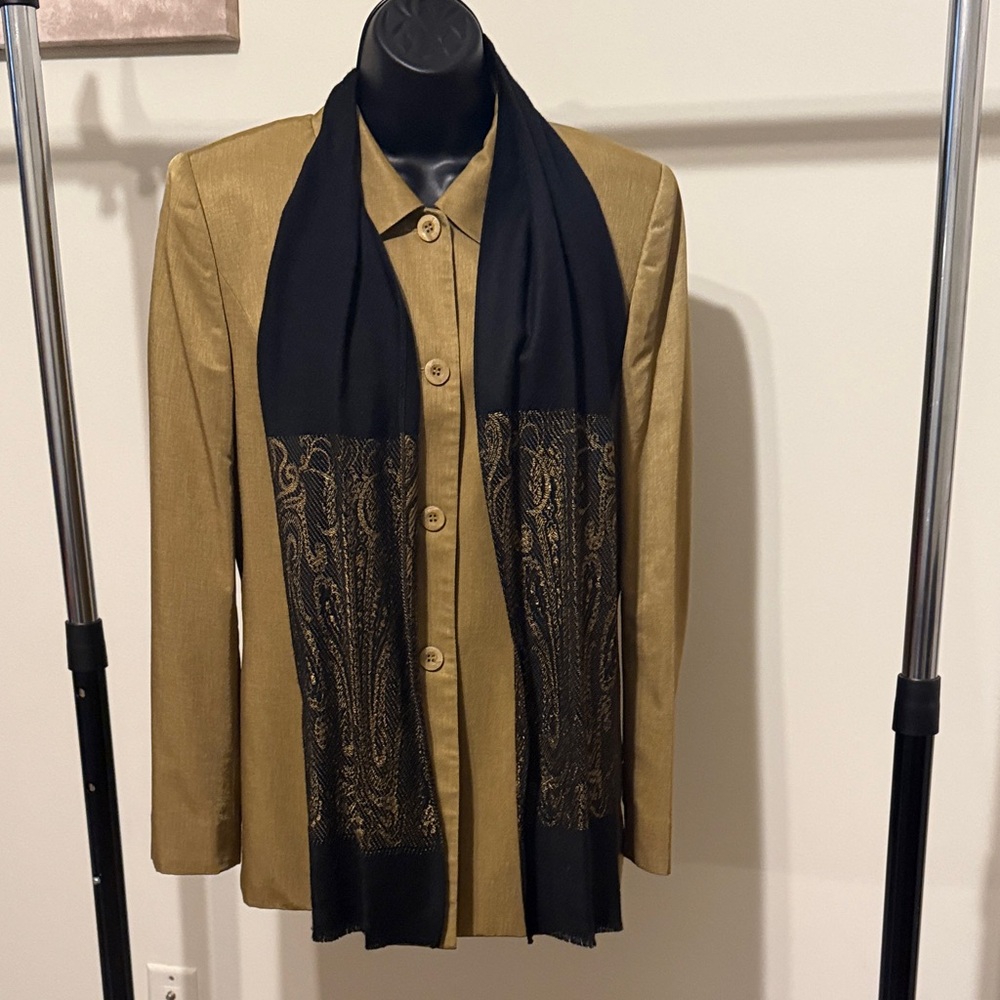 Kasper & Company Gold Metallic-blend Blazer w/ gold & black paisley scarf